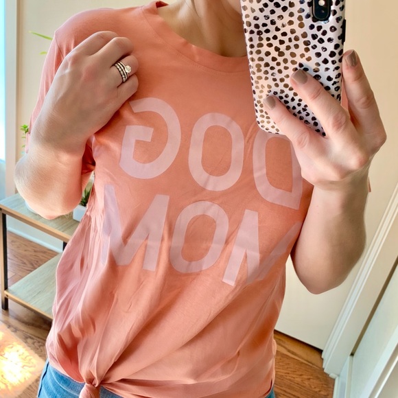 | dog mom knotted tee | - Picture 7 of 8